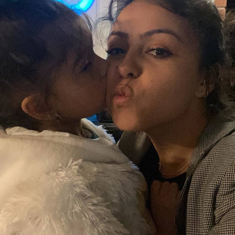 Meet your Posher, Angelica